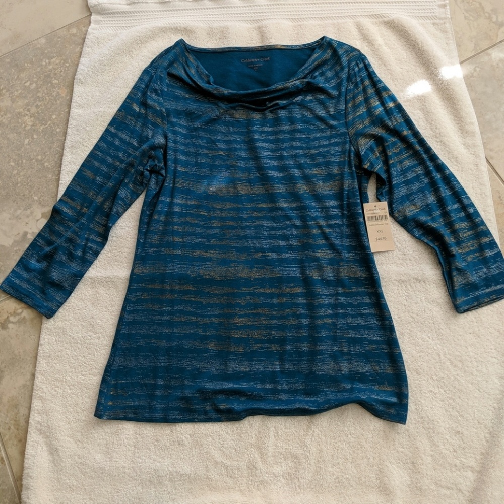 Top with half sleeves